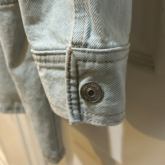 NWT Zara light Denim Short Mini Dress size large - Picture 4 of 9